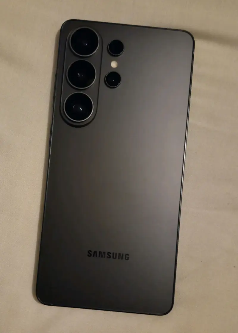 Samsung Galaxy S26 Ultra en buen estado - 2