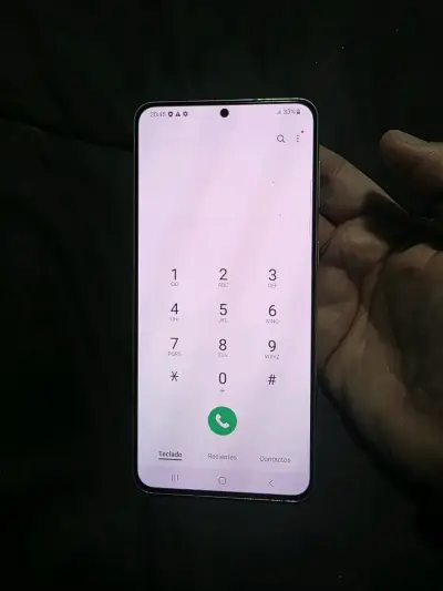 Samsung Galaxy S21 en buen estado - miniatura 1