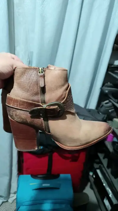 Botines de cuero marrón con tacón alto - miniatura 1