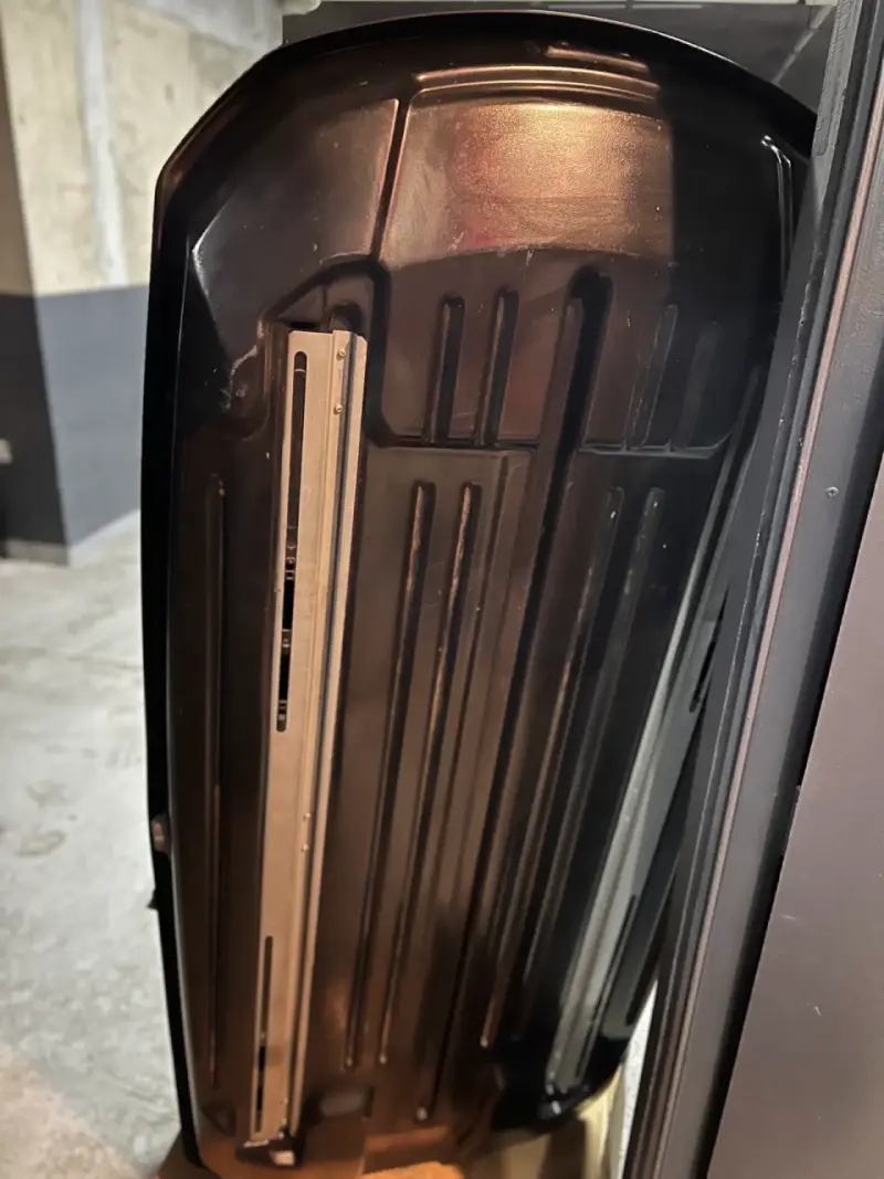 Porta equipa Thule negro para auto M 400lt - 3