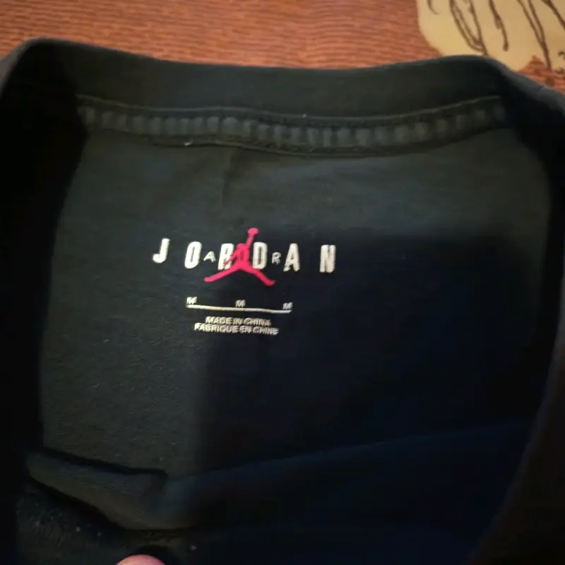 Polera negra Air Jordan para hombre - 3