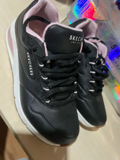 Zapatillas negras Skechers con Memory Foam talla35 - miniatura 2