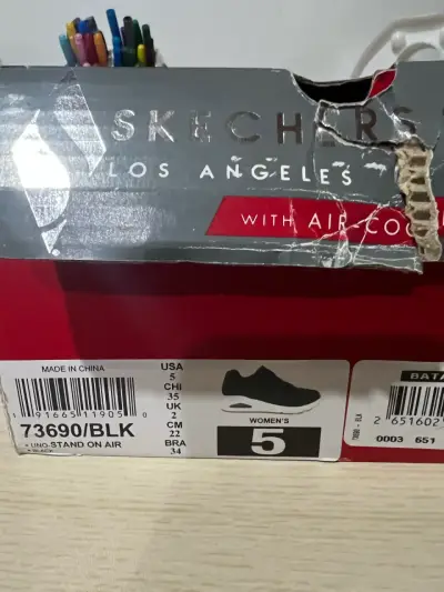 Zapatillas negras Skechers para mujer talla 35 - miniatura 4
