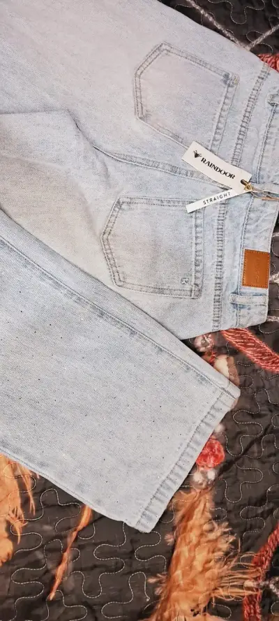 Jeans celestes con diseño de puntos Randoor - miniatura 2
