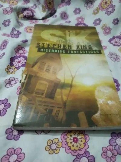 Lote de Libros de Ficción y Terror - miniatura 3