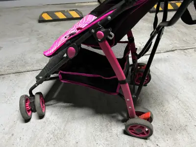 Coche de Paseo  Rosa con Animales - miniatura 3