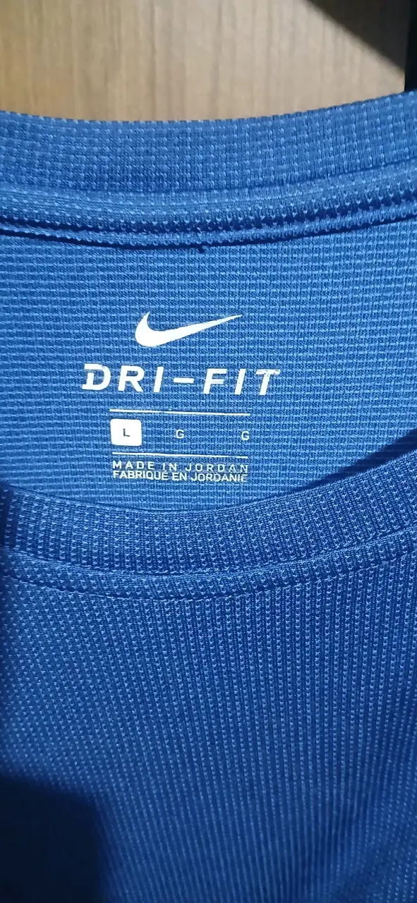 Polera deportiva azul Nike Dri-Fit para hombre - 2