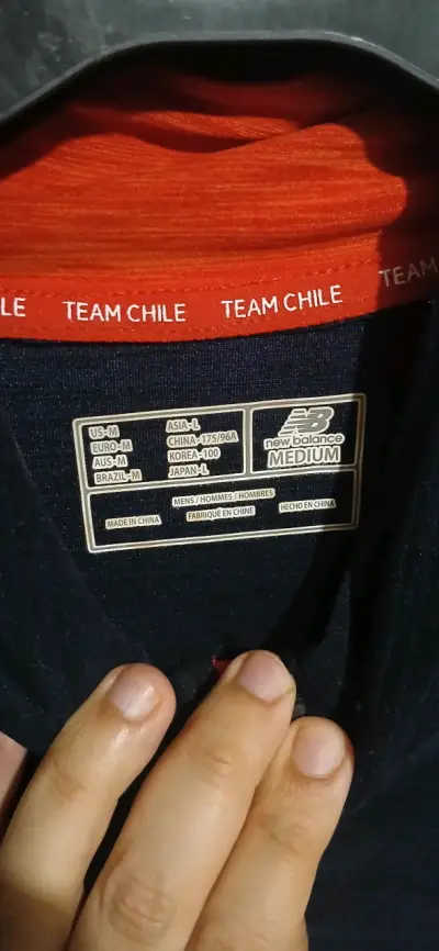 Polerón Team Chile New Balance azul oscuro - miniatura 3