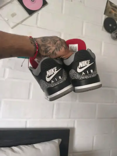 Zapatillas Nike Air Jordan Retro Negras - miniatura 1