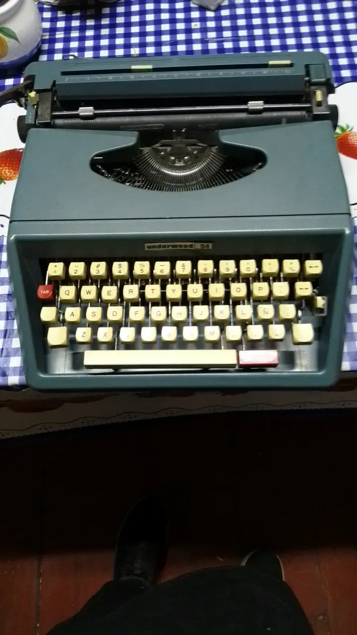 Máquina de escribir vintage Underwood 54 - 3