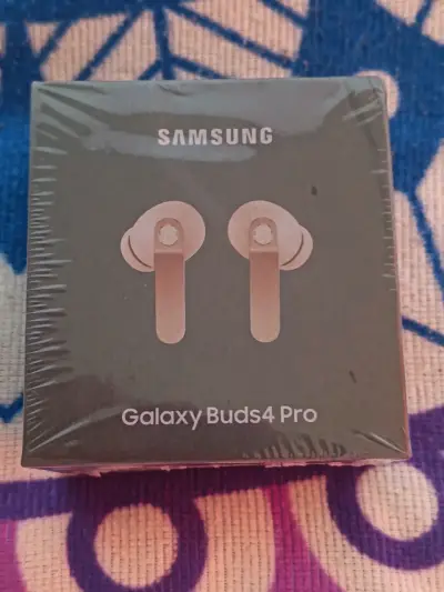 Auriculares Inalámbricos Samsung Galaxy Buds4 Pro - miniatura 1