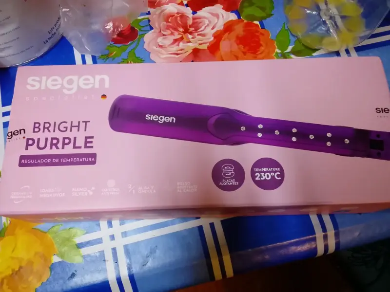 Plancha de Pelo Siegen Bright Purple con Regulador de Temperatura - 1