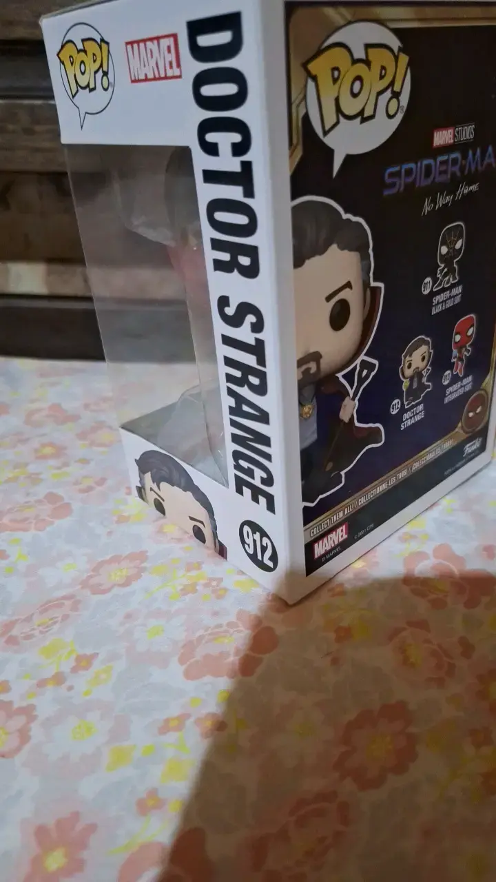 Figura Funko Pop Doctor Strange Spider-Man No Way Home - 2
