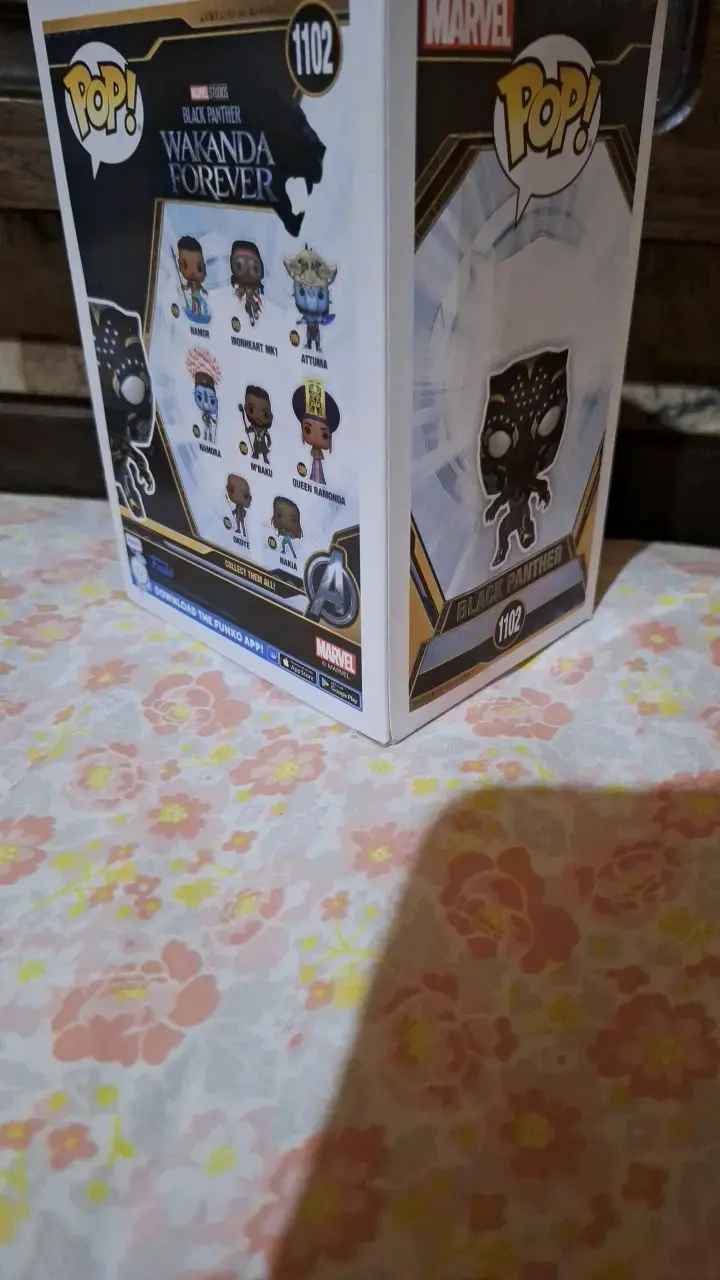 Figura Funko Pop Black Panther Wakanda Forever - 3