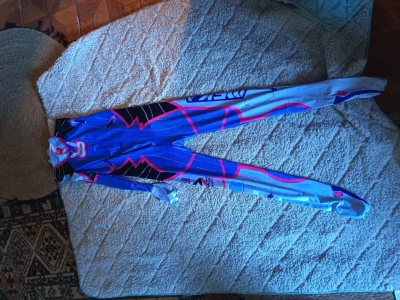 Disfraz de personaje azul y rosa para mujer - 3