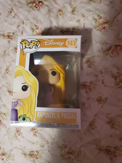 Figura Funko Pop Rapunzel y Pascal Disney - miniatura 1