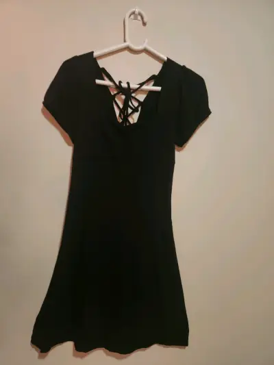 Vestidos y faldas - miniatura 1