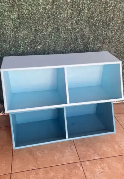 Estantes de madera azul para almacenamiento - miniatura 1