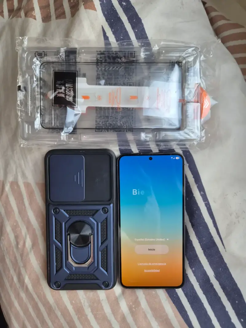 Samsung Galaxy S23 128GB, con carcasa y vidrio - 2