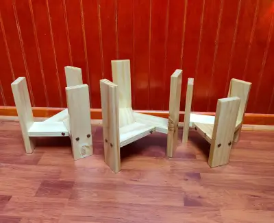 Soporte de madera para macetas - miniatura 2