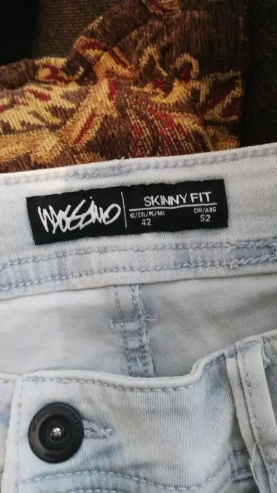 Jeans Denim Hank Skinny Fit Azul Claro - miniatura 2