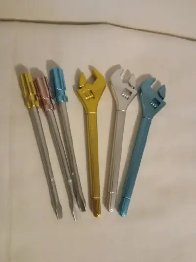 lápices en forma de herramientas multicolor - miniatura 3