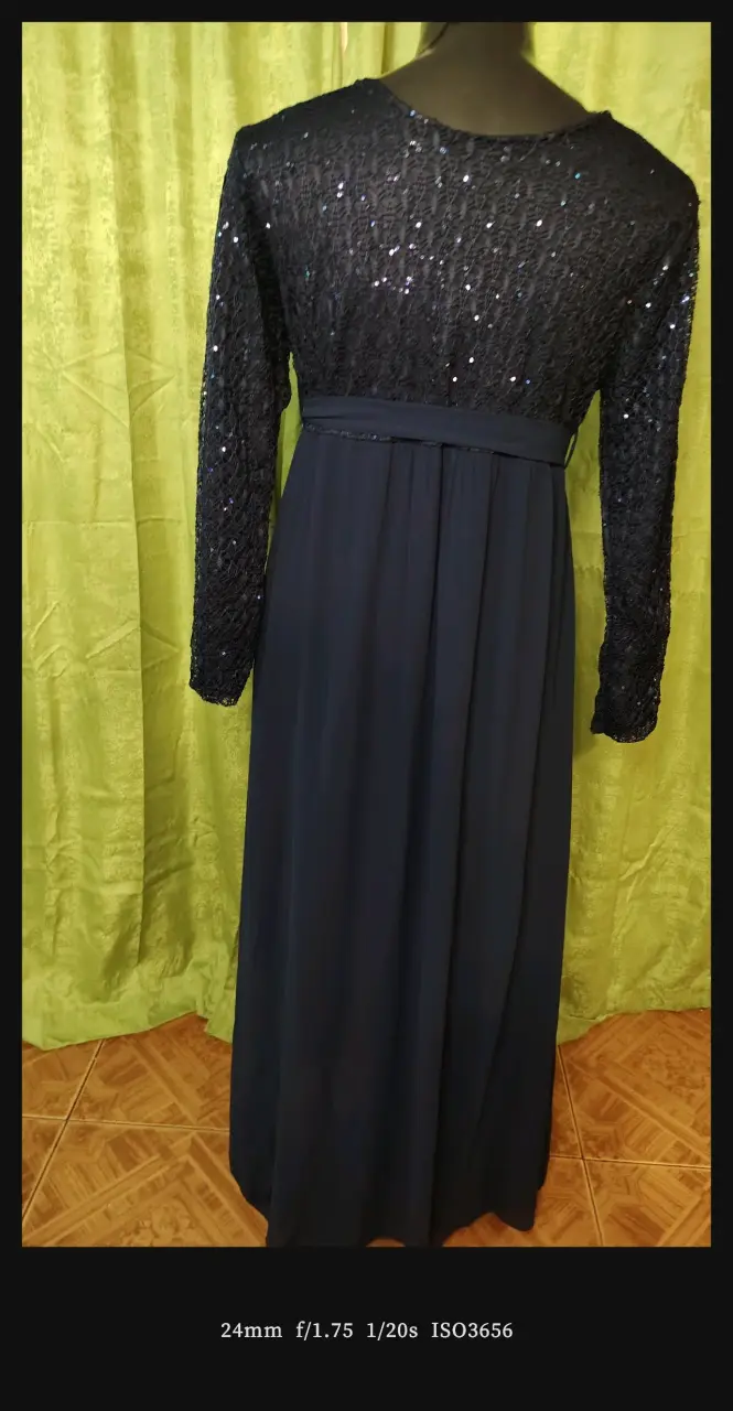 Vestido largo negro con lentejuelas elegante - 6