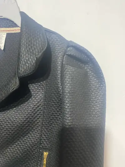 Chaqueta negra juvenil - miniatura 2