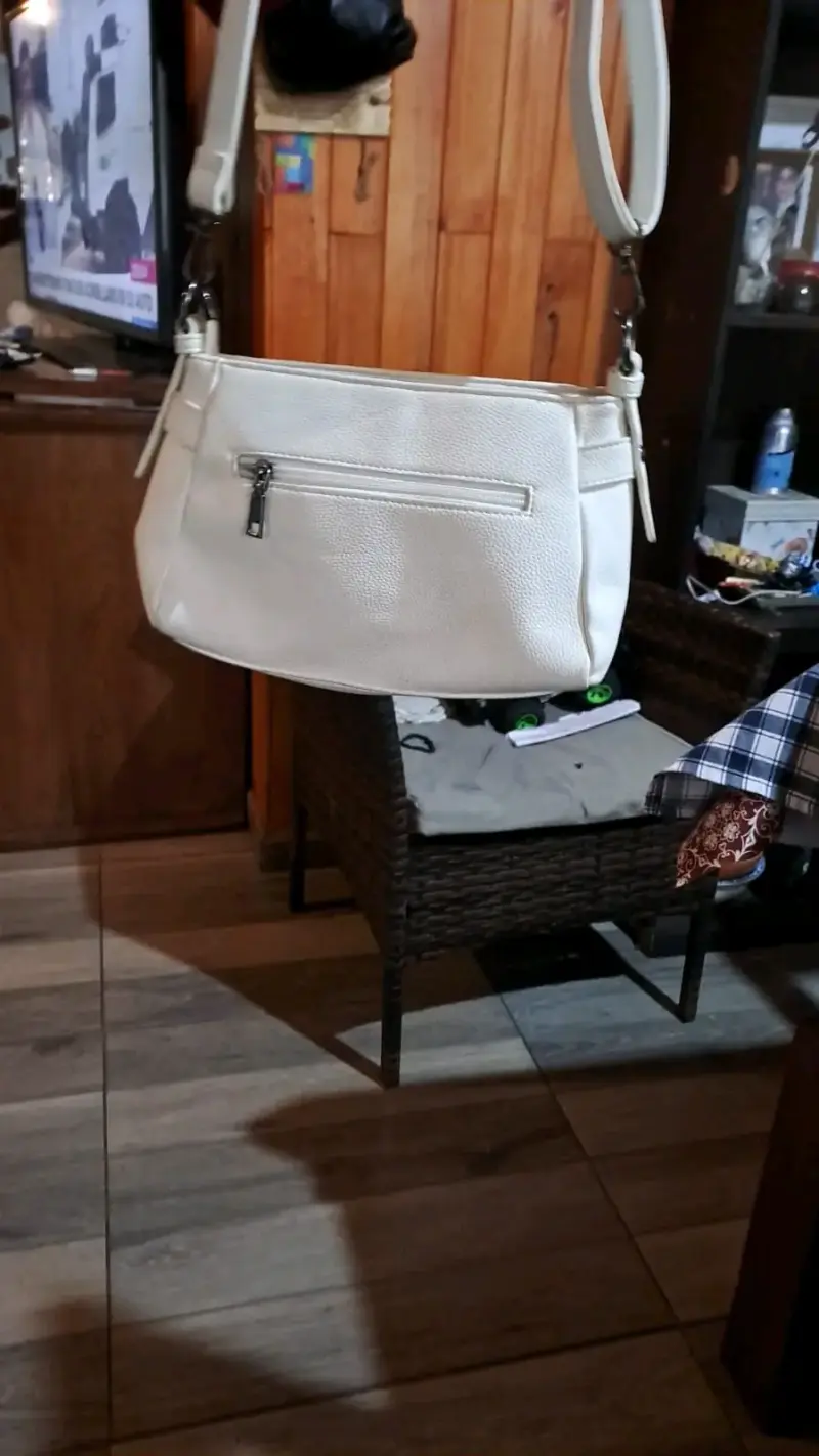 Cartera blanca con estampado floral - 2