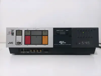 Grabadora de Videocassette JVC HR-7100U con Control Remoto - miniatura 3
