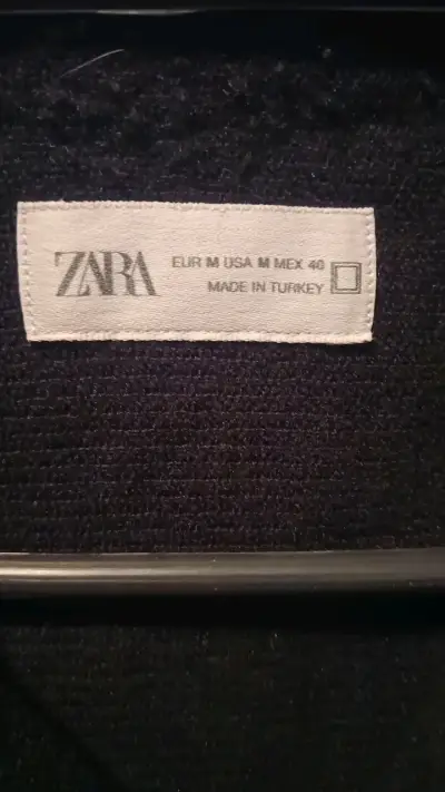 Camisa negra de hombre Zara casual - miniatura 2