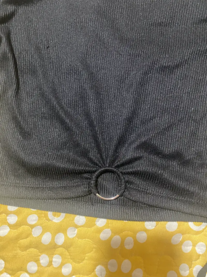 Conjunto de poleras negras y verdes para niña - 3