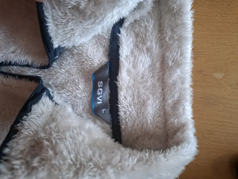 Chaqueta polar beige y negra para niño - 4