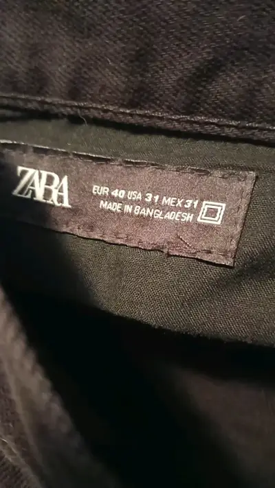 Pantalones negros Zara para hombre talla 40 - miniatura 2