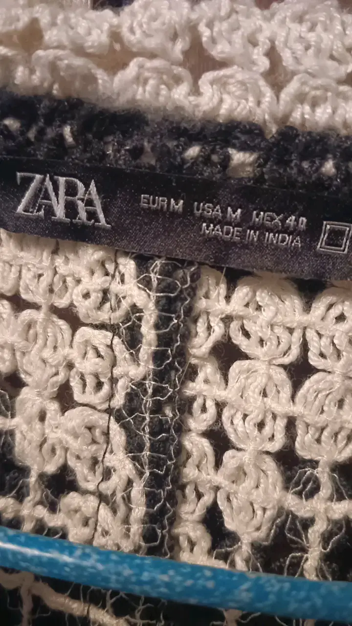 Camisa de crochet en zigzag blanco y negro Zara - 2