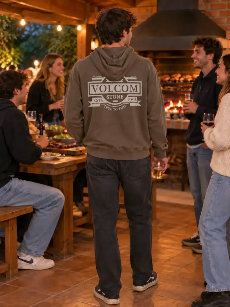 Polerón con capucha Volcom Talla M - 1