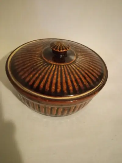 Cazuela de cerámica Lota con tapa - miniatura 3
