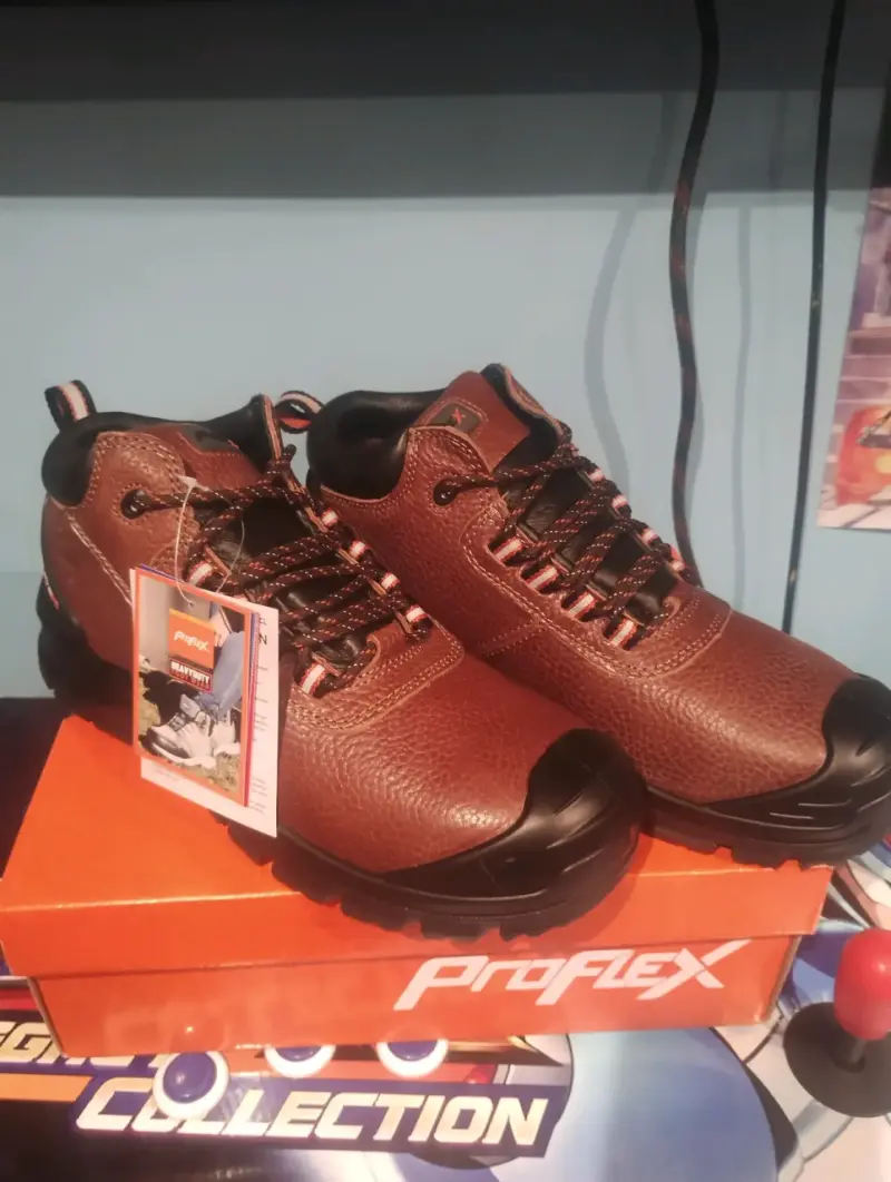 Botas de seguridad marrones Proflex con puntera reforzada - 2