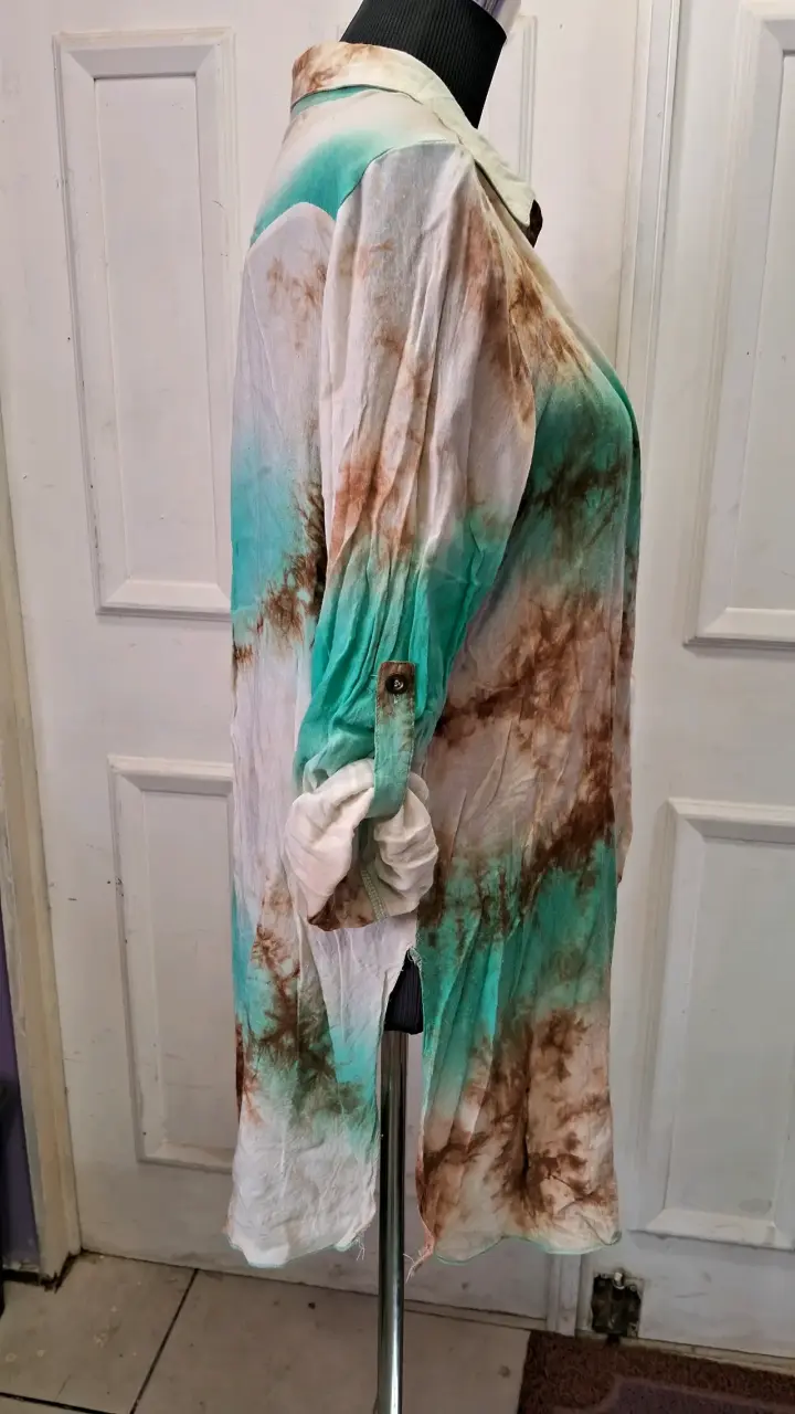 Blusa larga tie-dye verde y marrón - 4
