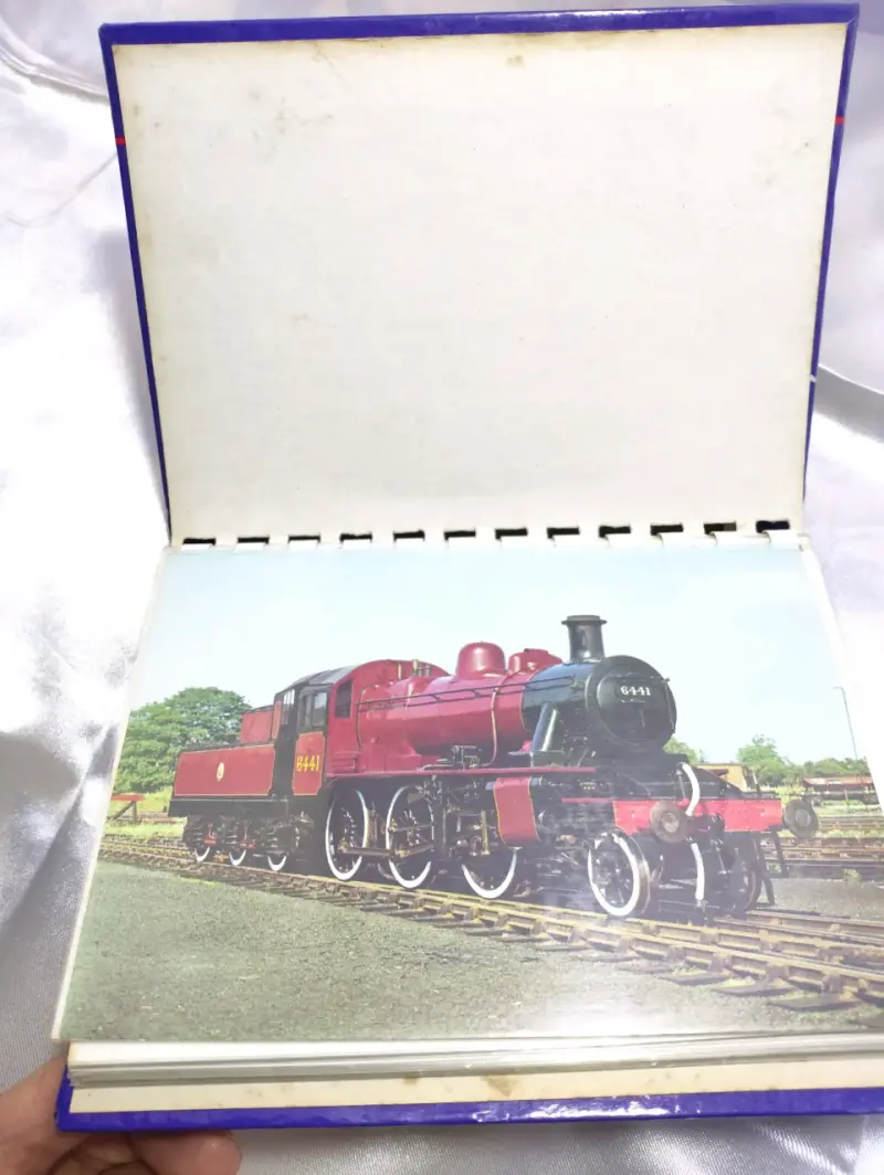 Álbum de fotos con postales de trenes antiguos - 6