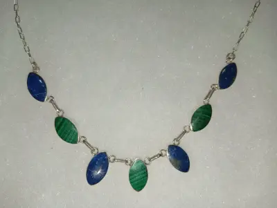 Collar de plata con piedras lapislázuli y malaquit - miniatura 2