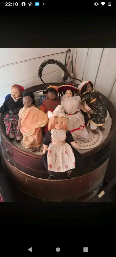 Muñecas de Porcelana de Coleccion - miniatura 5