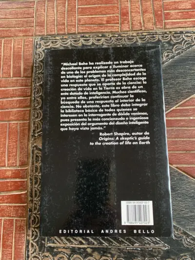Libro 'La caja negra de Darwin' de Michael J. Behe - miniatura 2