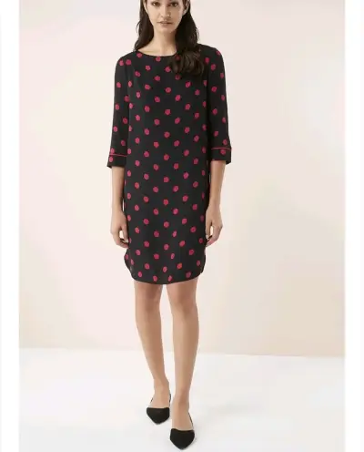 Vestido negro con lunares rojos de manga 3/4 - miniatura 4