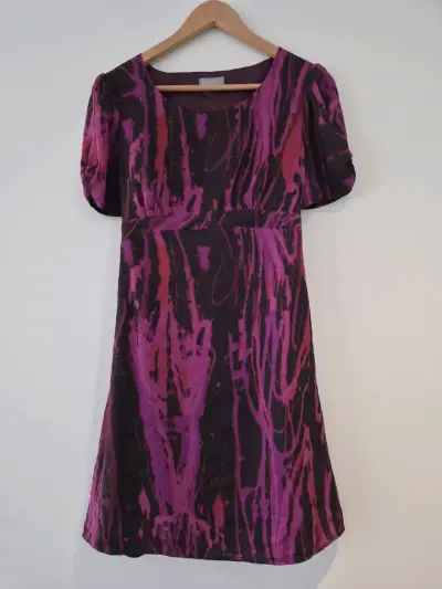 Vestido estampado morado y rosa Per Una - miniatura 1