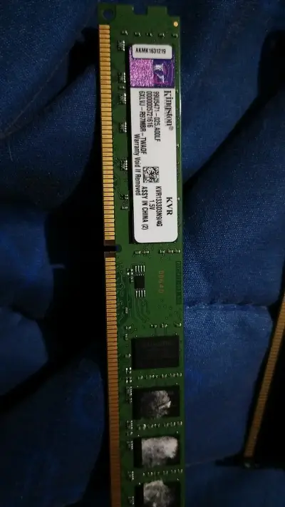 Memoria RAM DDR3 8GB Kingston HyperX - miniatura 3
