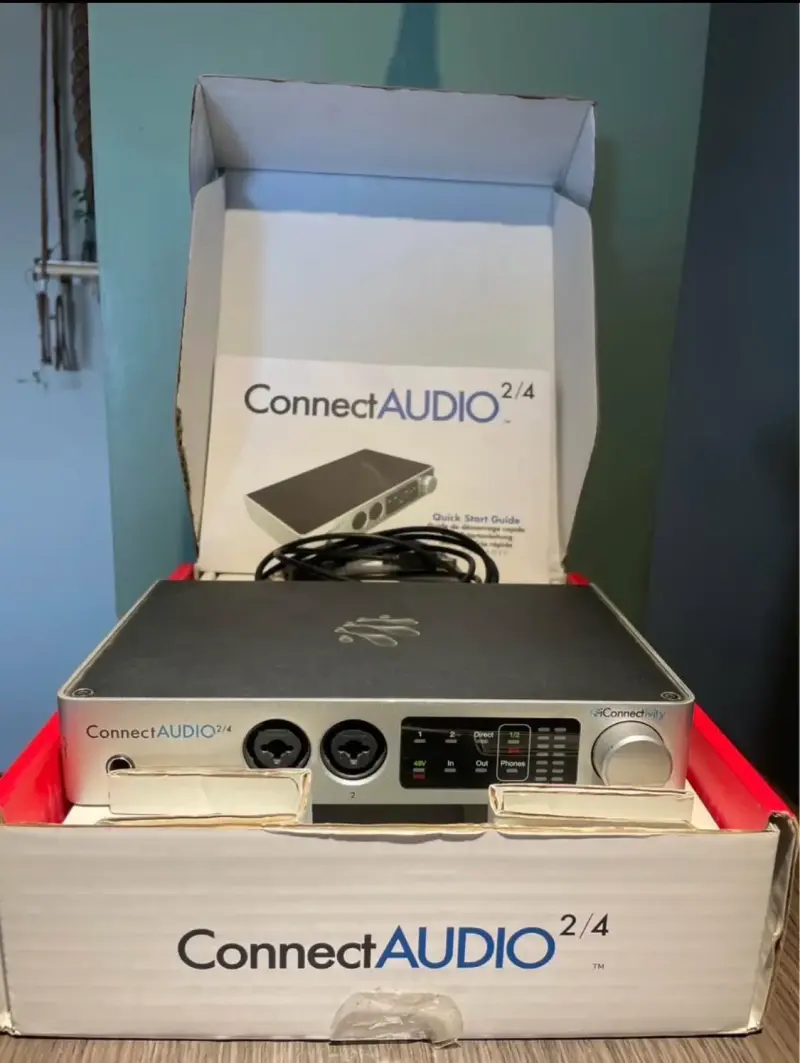 Interfaz de Audio iConnectivity ConnectAUDIO 2/4 - 1