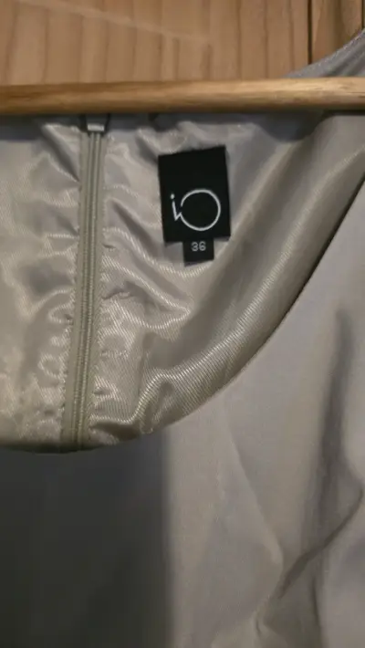 Vestido beige elegante talla 36 - miniatura 2