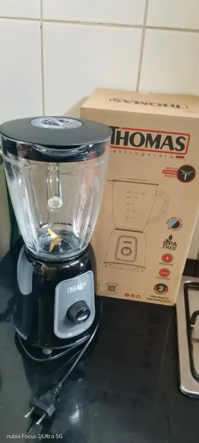 Licuadora Thomas 1.5L 600W Negra - miniatura 1