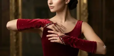 Conjunto de Danza Árabe Rojo con Detalles Dorados - miniatura 2